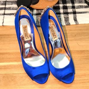 Badgley Mischka Size 7 blue